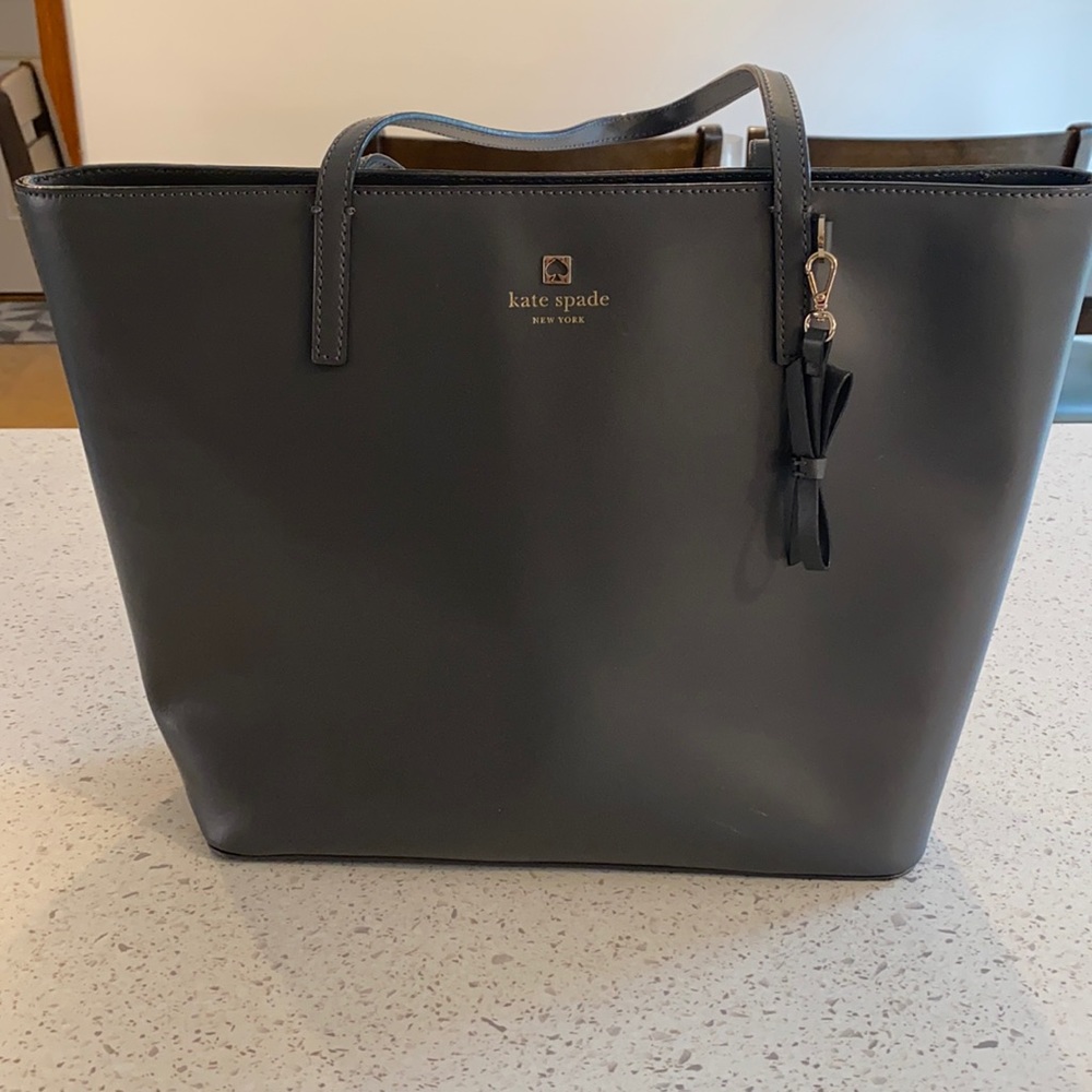 Gray Kate Spade tote